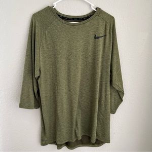 Nike drifit 3/4 sleeves shirt